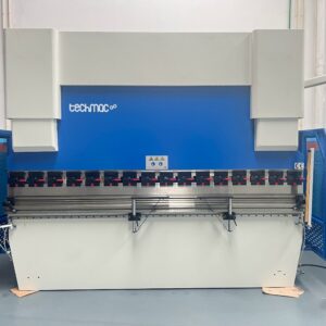 QUINADORA CNC TECHMAC HBS 125-3200